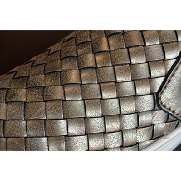 Corky's "Powder" Sneakers - Picture 5 of 5